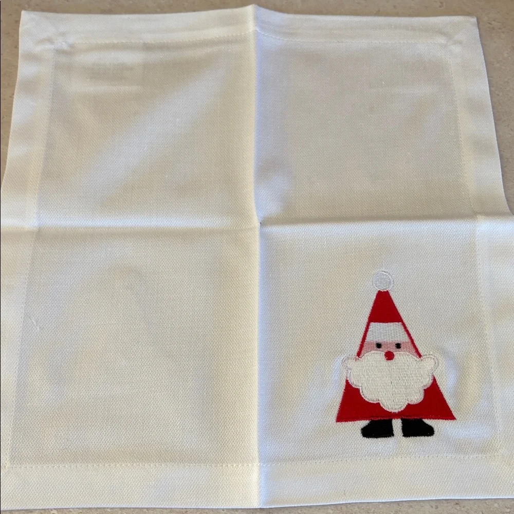 NWT Crate&Barrel Santa Cocktail Napkins